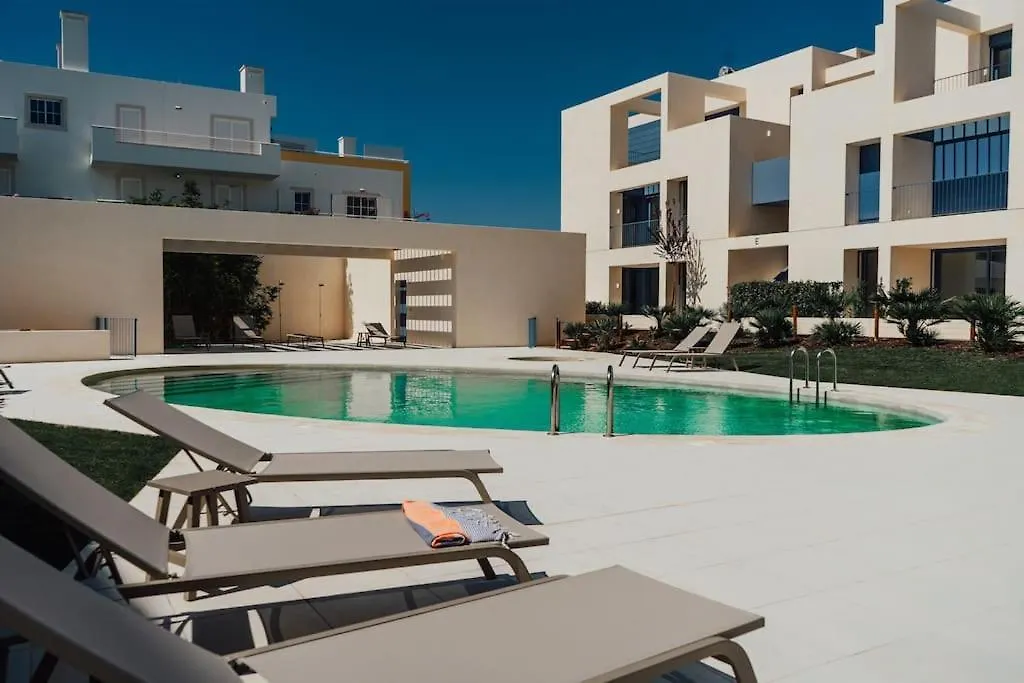 Casas Do Forte Jardim Poente 4Pax By Portugal Hideaway Cabanas De Tavira 0*,  Portugal